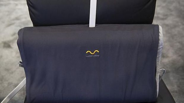 Bantal Pintar Anti Ngorok Ini Bisa Bikin Tidur Lebih Nyenyak