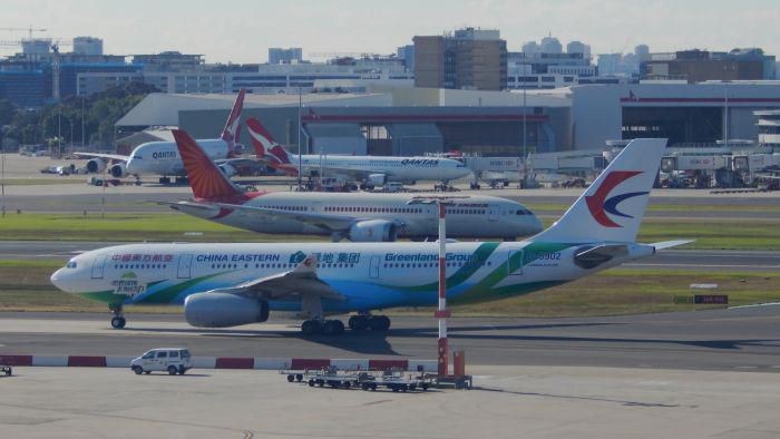 Sejumlah Maskapai Alihkan Rute Penerbangan Agar Tidak Lewati Irak dan Iran