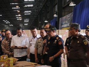 Hendak Masuk ke RI, Pulpen Palsu Asal China Capai 1 Kontainer