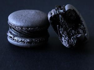 Makanan Hitam Masih Jadi Tren, Tempura hingga Sushi Dibuat Dengan Tinta Cumi