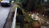 Kawasan ini memang rawan mengalami longsor.