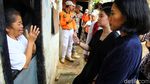 Dua Anggota DPR Termuda Tinjau Lokasi Terdampak Banjir