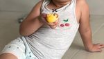 Gemas! Youtuber Cilik Bertubuh Gempal Ini Punya Banyak Momen Makan