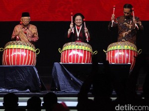 Jokowi Absen di Profesor Kehormatan Megawati di Kemhan, Kini Lempar Pujian