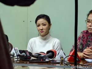 Berapa Biaya yang Dikeluarkan Siwi Widi untuk Gandeng Elza Syarief?