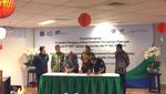 Momen Erick, Budi Karya hingga Anies Gandengan Kawinkan MRT-KAI