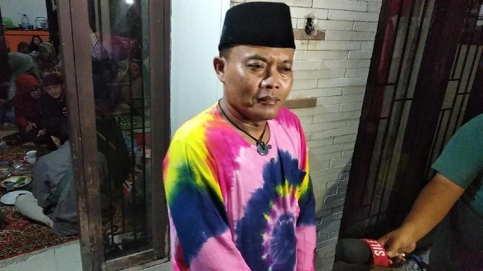 Sule hadir di tahlilan hari ketujuh meninggalnya Lina. (Foto: Dony Indra Ramadhan)