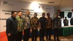 Momen Erick, Budi Karya hingga Anies Gandengan Kawinkan MRT-KAI
