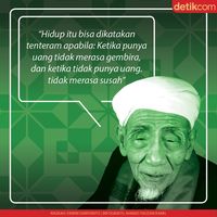 Mbah Moen ke Para Guru: Sabar, Mungkin Muridmu Akan Menarikmu ke Surga 