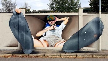 Karya Caiffa saat ini sangat populer di media sosial. Foto: Caiffa Cosimo/Boredpanda