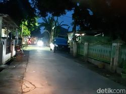 Apakah Saya Bisa Tuntut Tetangga yang Parkir Mobil di Jalan Kompleks?