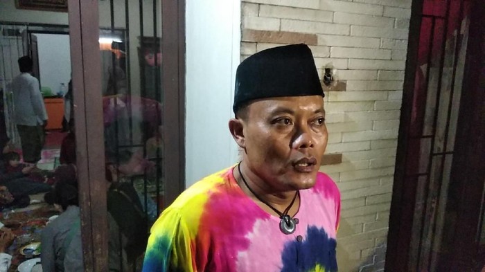 Sule hadir di tahlilan hari ketujuh meninggalnya Lina. (Foto: Dony Indra Ramadhan)