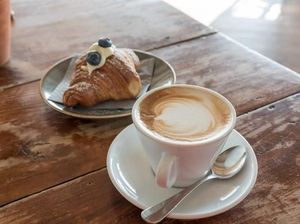 Minum Kopi Saat Sarapan Bisa Bantu Turunkan Berat Badan