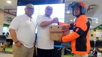 Kali ini TaniHub menggandeng FastPos guna menjangkau pelosok negeri tanpa ada halangan yang berarti.