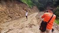 Polisi sudah melakukan olah TKP di sekitar lokasi yang terletak di Desa Gondosuli, Kecamatan Tawangmangu Karanganyar itu.