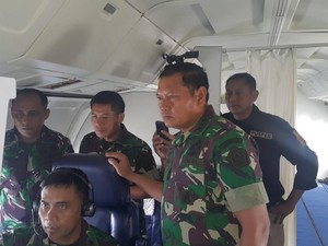 3 Kapal Perang RI Usir 30 Kapal Ikan Asing dari Natuna