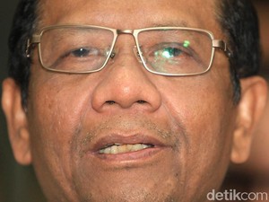Mahfud Md Minta Kepala Daerah Jangan Politisir Corona untuk Cari Panggung