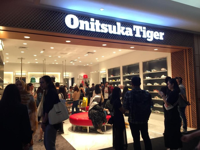 toko onitsuka jakarta