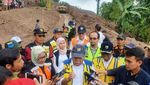 Menengok Perjuangan Buka Desa Terisolir Gegara Longsor di Bogor