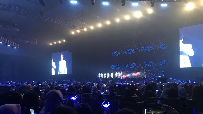 Foto: Super Junior World Tour-Super Show 8: Infinite Time in Jakarta (Hanif/detikcom) Foto: Super Junior World Tour-Super Show 8: Infinite Time in Jakarta (Hanif/detikcom)