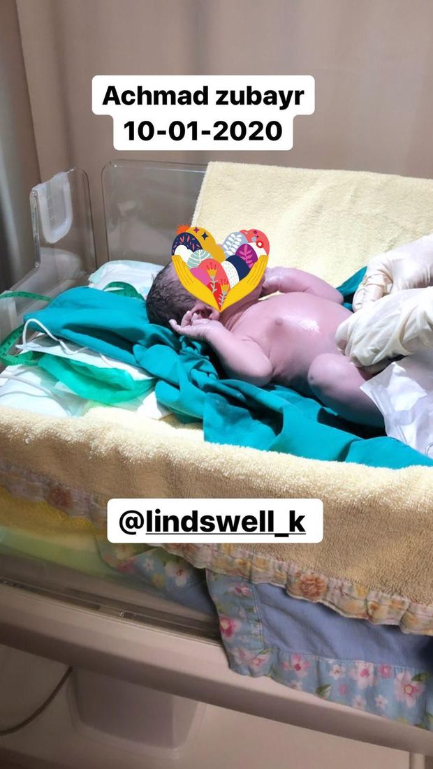 Lindswell Kwok melahirkan putra pertamanya