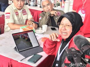Di Sela Rakernas PDIP, Risma Pantau Pompa Pintu Air Surabaya Via CCTV