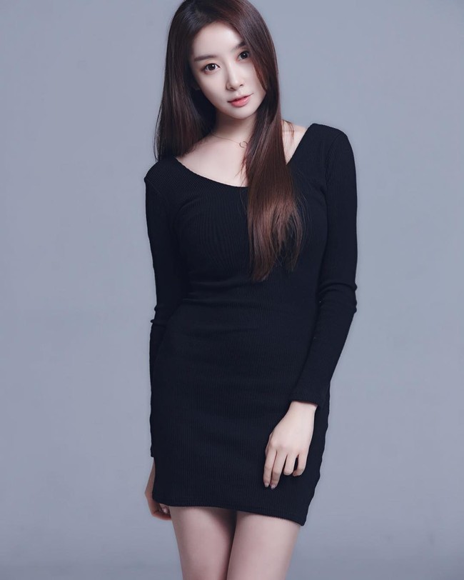 Dalam sebuah wawancara beberapa waktu lalu, Gayoung eks Stellar bercerita mengenai pengalaman kurang menyenangkannya saat promosi sebagai idol. Ia mengaku jika awalnya Stellar akan debut dengan konsep cute tapi beralih jadi seksi untuk menarik fans. Foto: Instagram/Gayoung