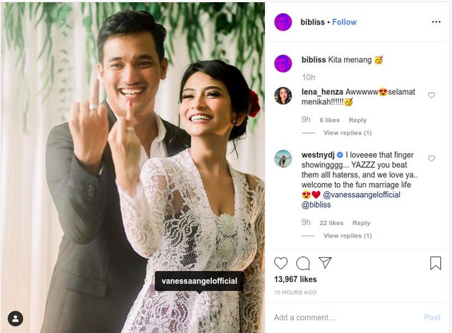 Vanessa Angel dan Bibi Andriansyah menikah secara agama atau siri pada 15 Desember 2019. Sah! Alhamdulillah kedua orang tua kami sudah mengesahkan pernikahan kami, tulis Vanessa Angel di Instagramnya. Vanessa dan Bibi meresmikan pernikahan mereka secara negara pada 11 Januari 2020.  Foto: Vanessa Angel