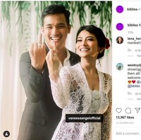 Vanessa Angel dan Bibi Andriansyah menikah secara agama atau siri pada 15 Desember 2019. Sah! Alhamdulillah kedua orang tua kami sudah mengesahkan pernikahan kami, tulis Vanessa Angel di Instagramnya. Vanessa dan Bibi meresmikan pernikahan mereka secara negara pada 11 Januari 2020.  Foto: Vanessa Angel