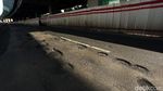 Musim Hujan, Jalan Rasuna Said Berlubang