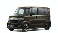 Berdasarkan rapor penjualan mobil di pasar domestik Jepang. Selama tiga tahun berturut-turut mulai dari Honda hingga Suzuki memiliki line up andalannya di model Kei Car. Foto: Honda
