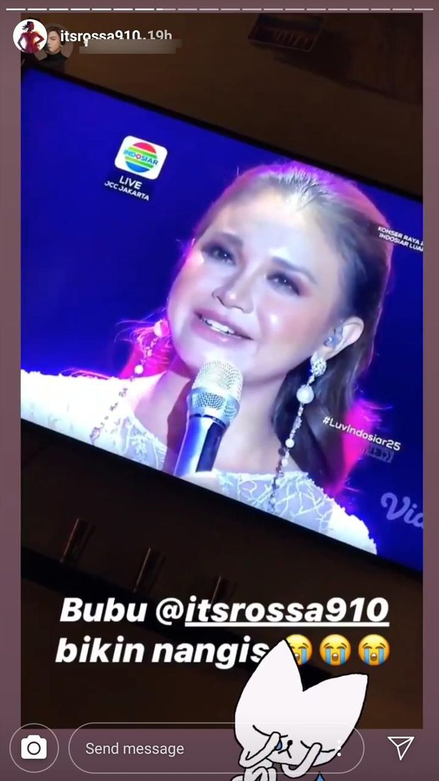 Menghayati Bawakan Lagu Nike Ardilla, Rossa Bikin Haru