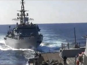 Bersitegang di Laut Arab, Kapal Perang AS dan Kapal Rusia Nyaris Tabrakan