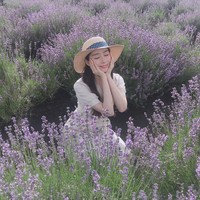 Orangtua kami kesal juga. Kalau seseorang bertanya anak mereka bekerja apa, mereka akan bilang kami berpromosi dalam grup bernama Stellar. Tapi ketika mereka cari (di internet), hanya foto-foto seksual yang muncul. Mereka sering mendengar, Mengapa anakmu melakukan ini? Aku merasa menyesal, tutur wanita yang kini menjadi aktris dan punya kafe itu. Foto: Instagram/Gayoung