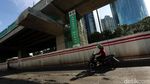 Musim Hujan, Jalan Rasuna Said Berlubang