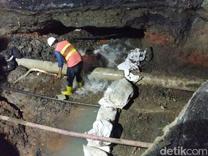PDAM Tangerang: Jalan Daan Mogot Amblas Akibat Longsor Bukan Pipa Bocor