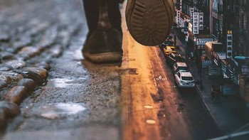 Awalnya, Ramsauer terinspirasi oleh gambar yang dilihatnya di Unsplash dan Instagram. Foto: instagram.com/swissgo4design/