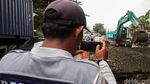 Jalan Amblas di Daan Mogot Diperbaiki