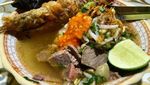 Sluurp! Gurihnya Soto Sapi Ini Bisa Hangatkan Badan Pagi Ini
