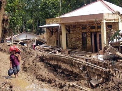 Korban Banjir-Longsor Lebak Butuh Bantuan