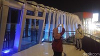 Inilah balkon yang berada di jembatannya (Angling Adhitya Purbaya/detikcom)