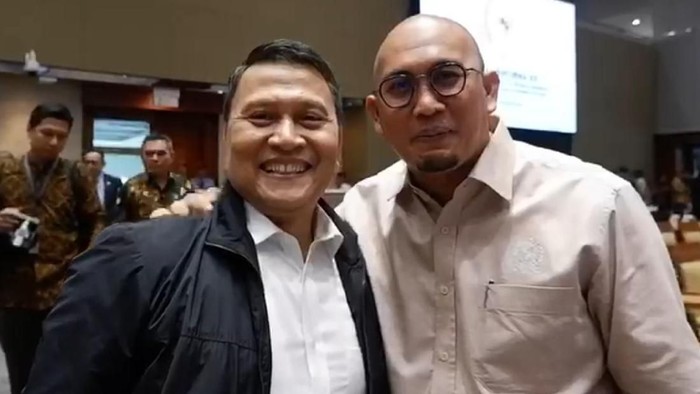 Image result for gambar Kontroversi PSK Digerebek Andre Rosiade, Polisi : Di BAP Nggak Ngaku 'Dipakai'