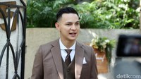 Marcell pun memilih untuk menjadi mualaf dan menikah secara islam. Pool/Palevi S/detikFoto.