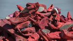 Ratusan Sepatu Wanita Warnai Aksi Tolak Kekerasan Gender di Meksiko