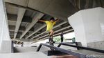 Asyiknya Bermain Skateboard di Skatepark Pasar Rebo