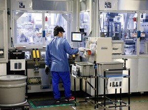 Apple Daur Ulang iPhone Pakai Robot Demi Kurangi Bahan Tambang