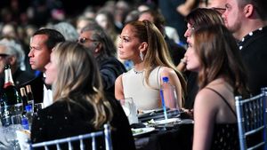 Wajah Cemas dan Tegang Para Nominasi Critics Choice Awards