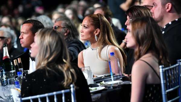 Wajah Cemas dan Tegang Para Nominasi Critics Choice Awards Wajah Cemas dan Tegang Para Nominasi Critics Choice Awards