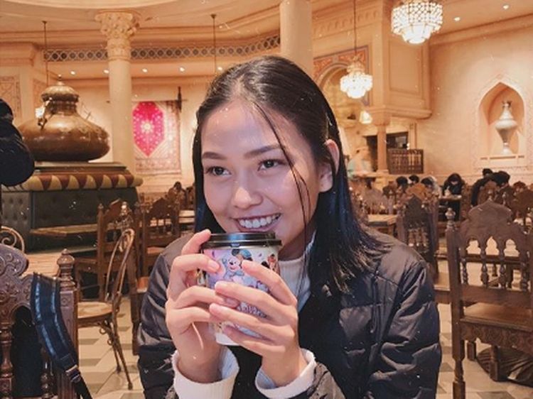 Saling Sindir dengan Lucinta Luna, Selebgram Dara Arafah Tanggapi Santai Sambil Ngopi di Kafe