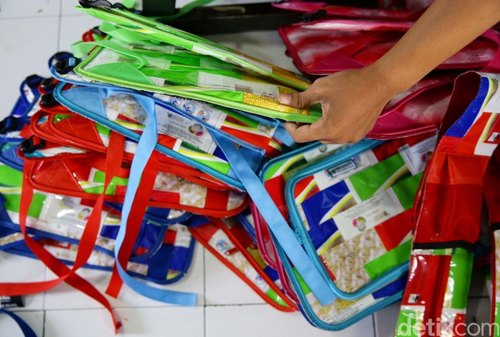 Meraup Untung Lewat Bisnis Daur Ulang Limbah Plastik 3542